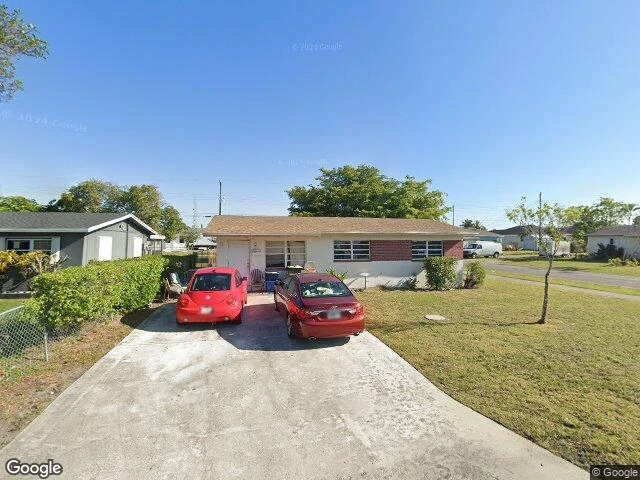 House image located at Boynton Beach, FL 33435