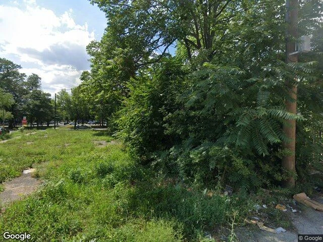 House image located at Chicago, IL 60609