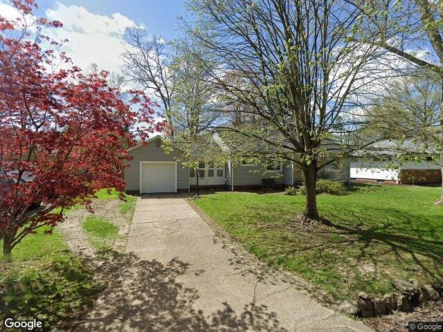 House image located at Akron, OH 44313