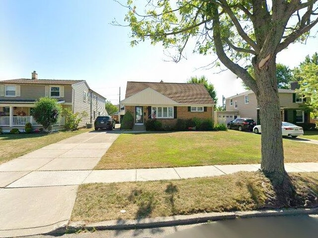 House image located at Fairfield, CT 06824