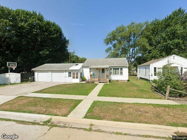 House image located at Sterling, IL 61081