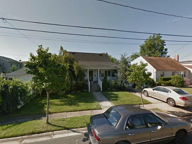 House image located at Lindenhurst, NY 11757