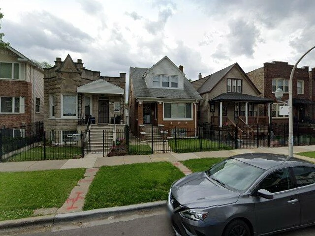 House image located at Chicago, IL 60651