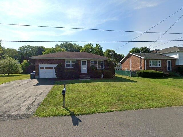 House image located at Albany, NY 12203