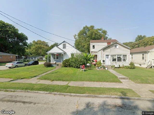 House image located at Louisville, KY 40215