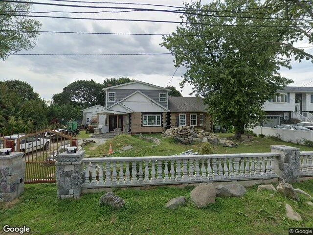House image located at West Babylon, NY 11704