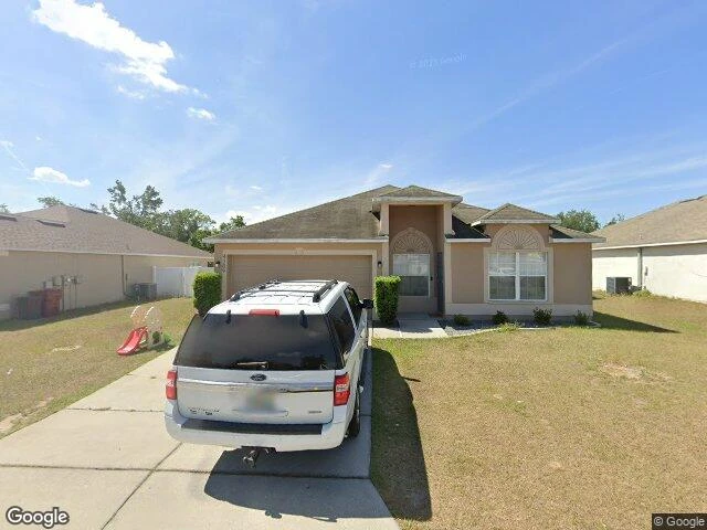 House image located at Plant City, FL 33563