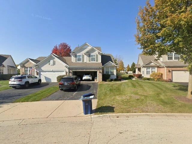 House image located at Algonquin, IL 60102