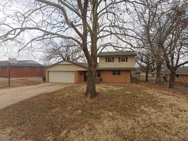 House image located at Enid, OK 73701