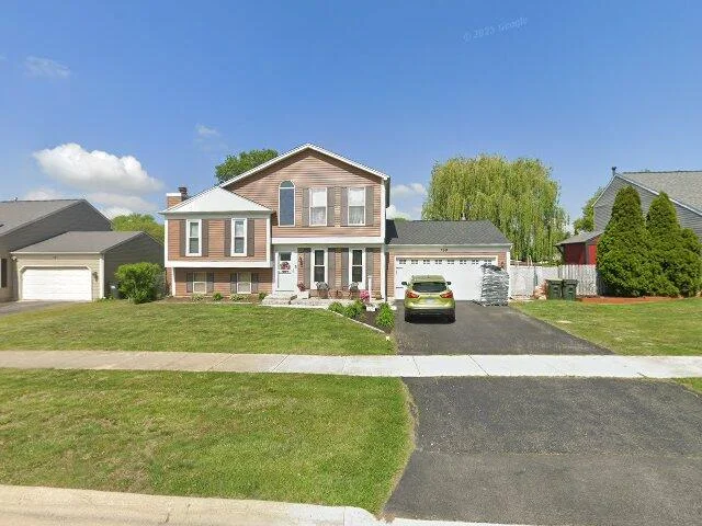 House image located at Carol Stream, IL 60188