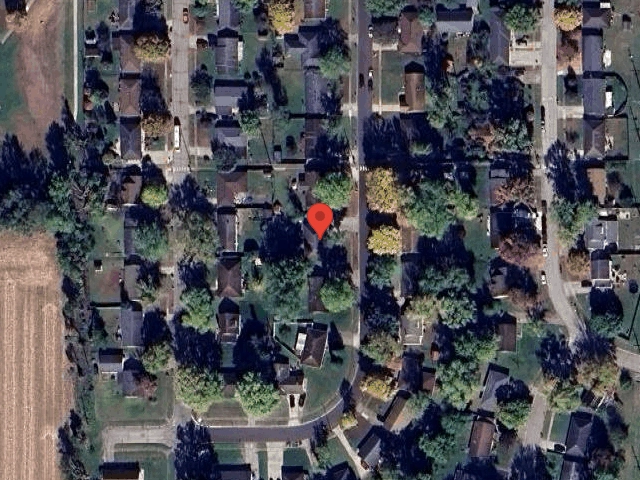 House image located at Columbus, IN 47203