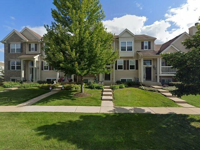 House image located at Round Lake, IL 60073