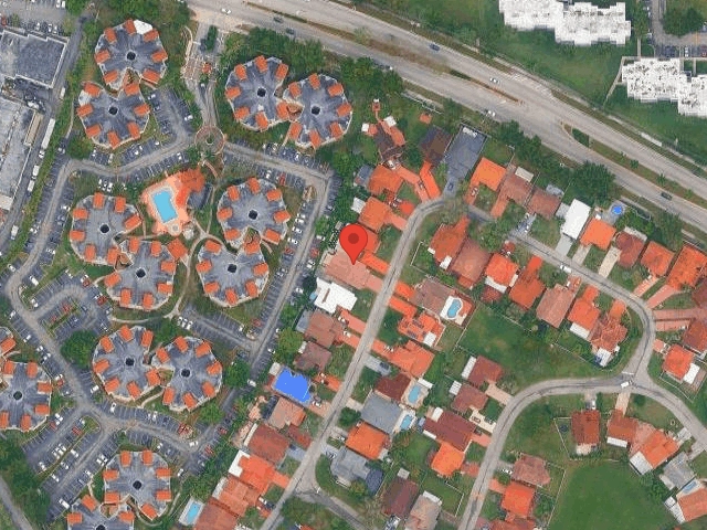 House image located at Hialeah, FL 33015