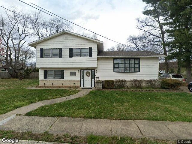 House image located at Gloucester City, NJ 08030