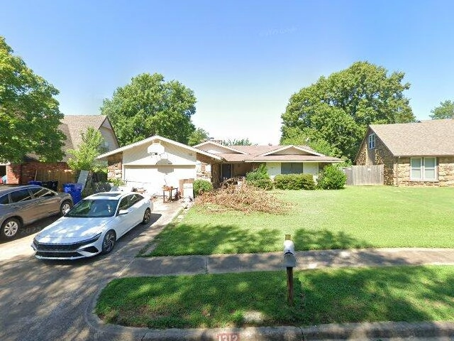 House image located at Broken Arrow, OK 74012