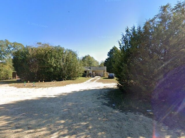 House image located at Defuniak Springs, FL 32433