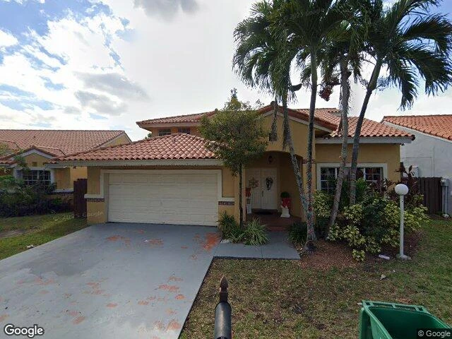 House image located at Miami, FL 33185