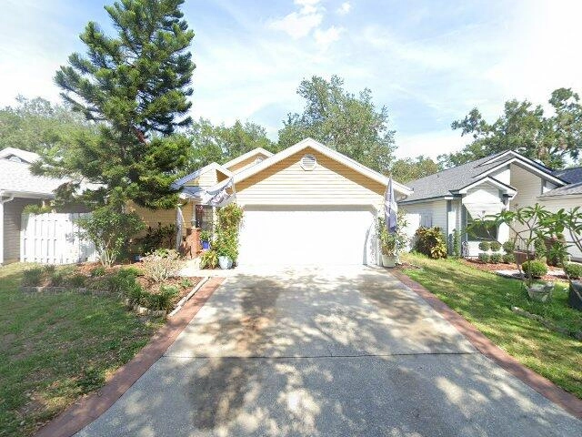 House image located at Plant City, FL 33563