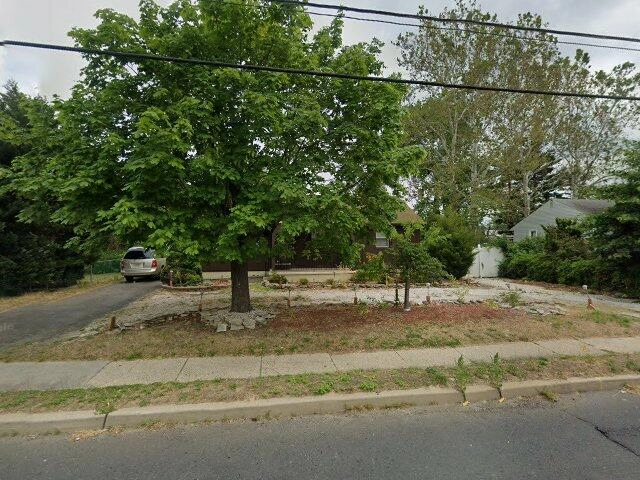 House image located at Clementon, NJ 08021