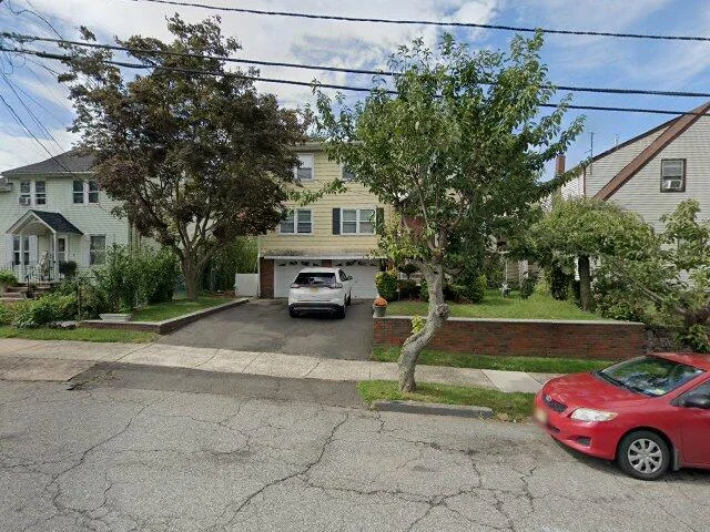 House image located at Paterson, NJ 07504