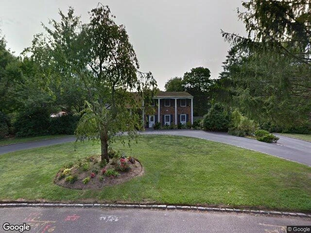 House image located at Bay Shore, NY 11706