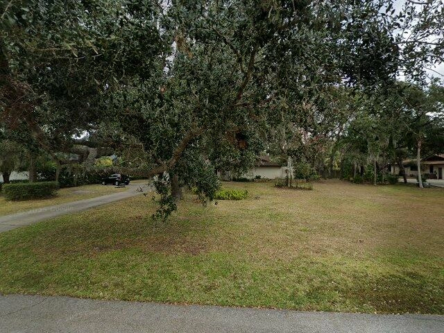 House image located at Tarpon Springs, FL 34688