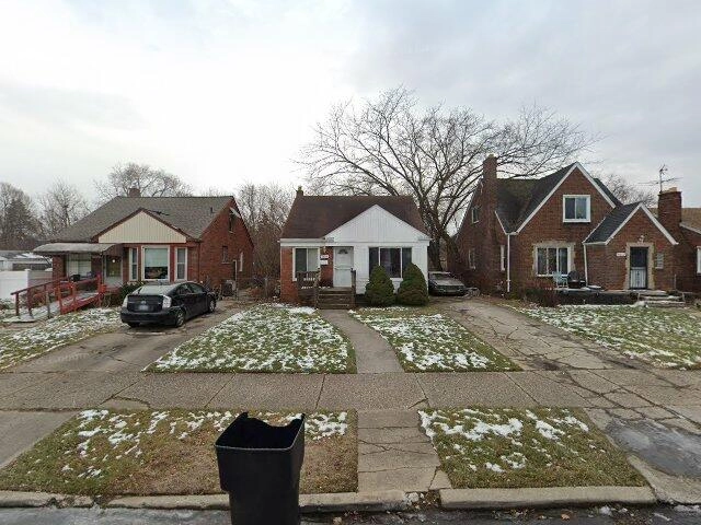House image located at Detroit, MI 48205