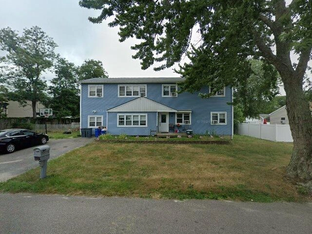 House image located at Farmingville, NY 11738