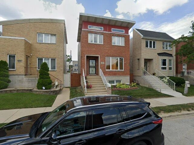 House image located at Chicago, IL 60620