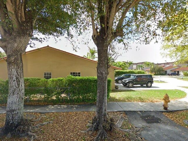 House image located at Miami, FL 33184