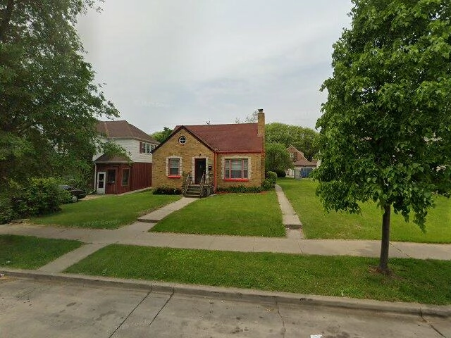 House image located at Milwaukee, WI 53216