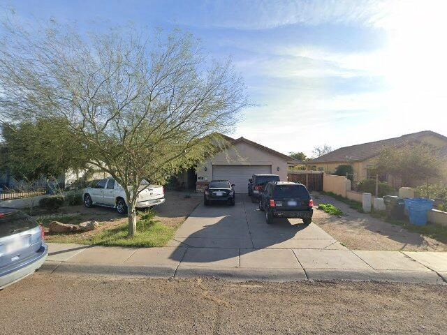 House image located at Highland, IL 62249