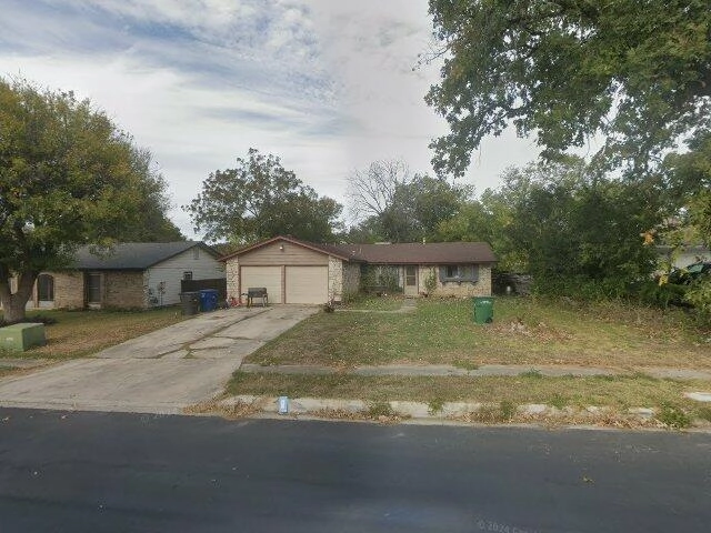 House image located at San Antonio, TX 78233