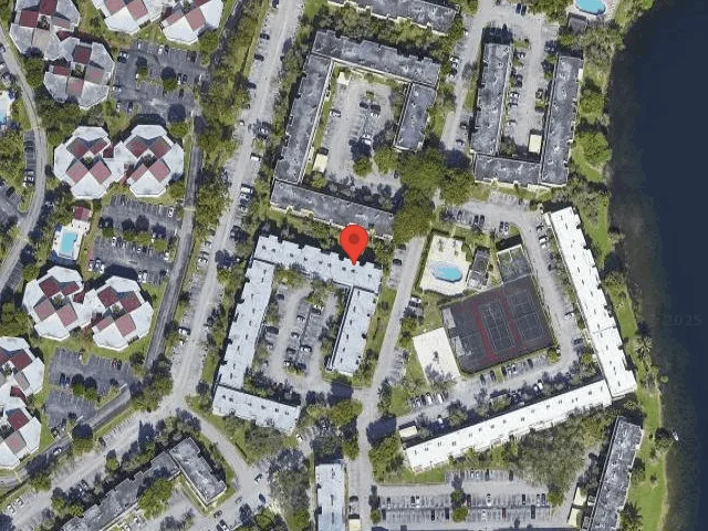 House image located at Miami, FL 33172