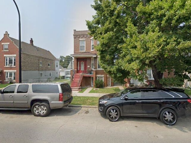 House image located at Cicero, IL 60804