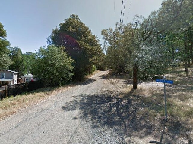 House image located at Clearlake, CA 95422
