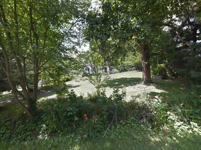 House image located at Akron, OH 44320
