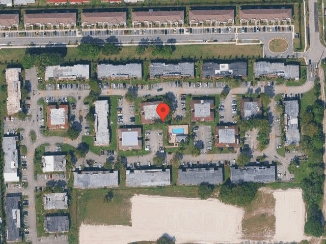 House image located at Miami, FL 33179