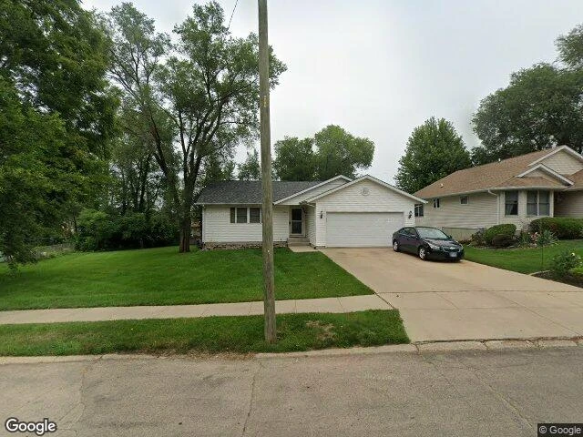 House image located at Freeport, IL 61032