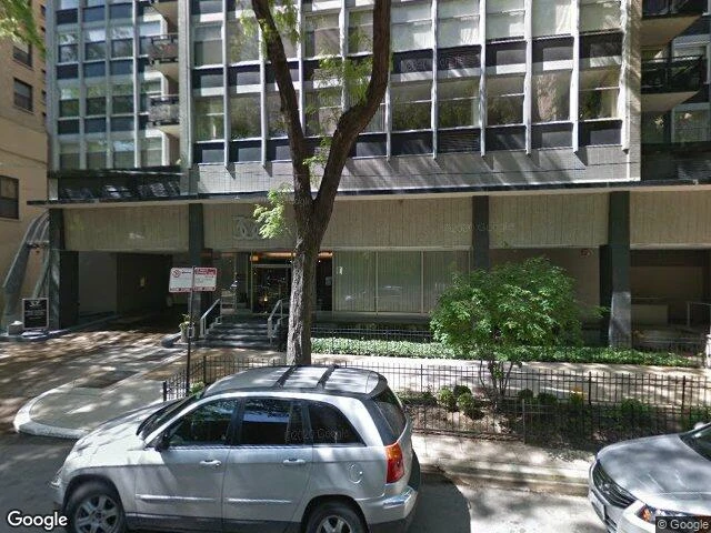 House image located at Chicago, IL 60611