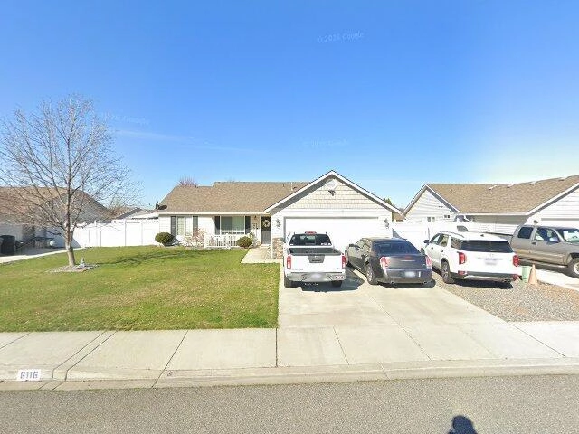 House image located at Pasco, WA 99301