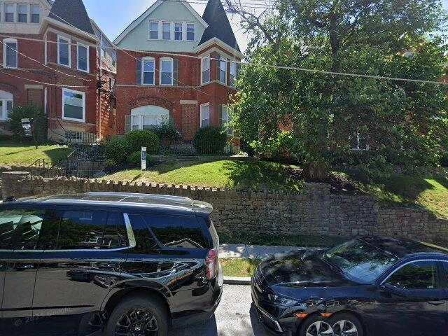 House image located at Cincinnati, OH 45206