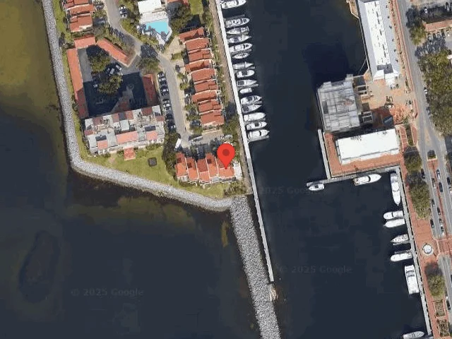 House image located at Pensacola, FL 32502