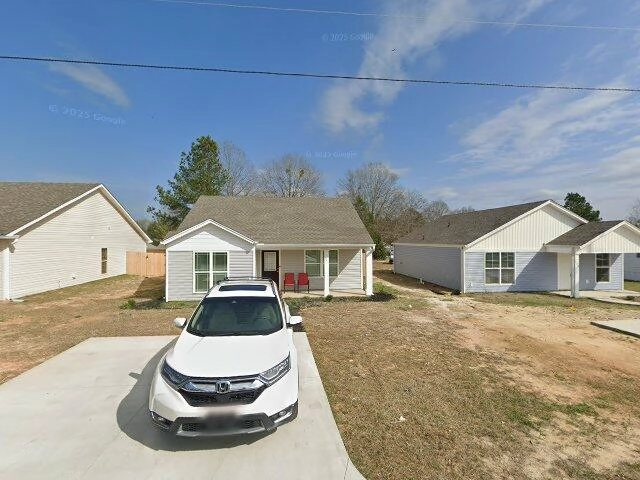 House image located at Clinton, SC 29325