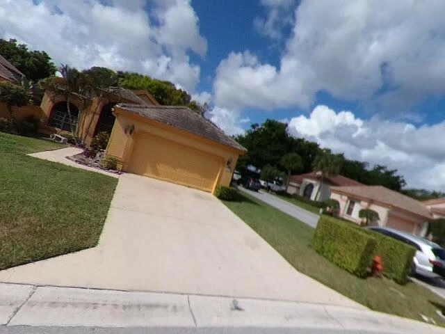 House image located at Boynton Beach, FL 33436