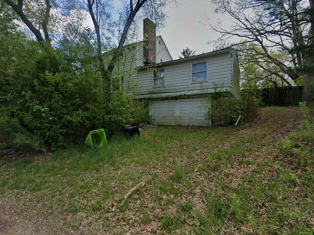 House image located at Lake Orion, MI 48362