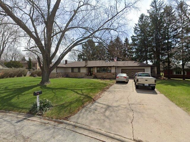 House image located at Dundee, IL 60118