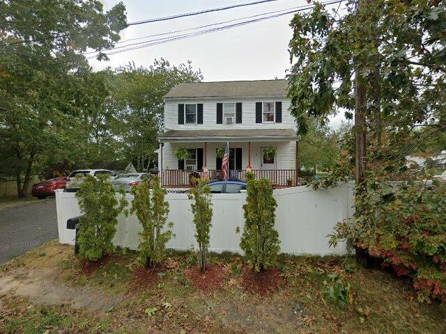 House image located at Wareham, MA 02571