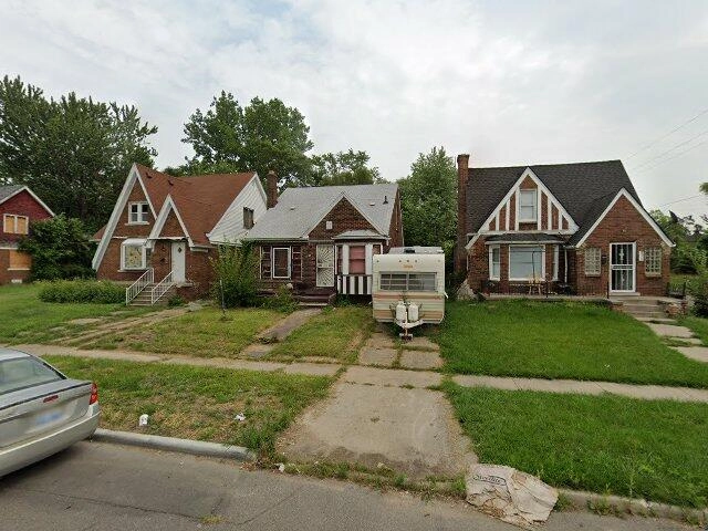 House image located at Detroit, MI 48228