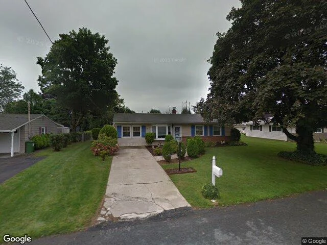 House image located at Phillipsburg, NJ 08865